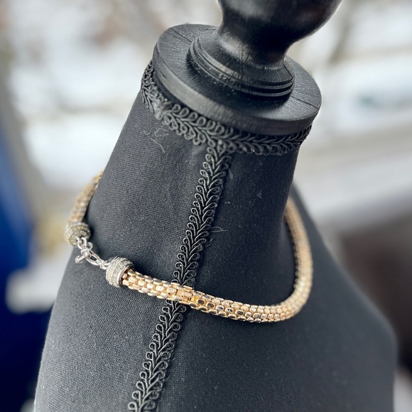 Banana Republic Gold Popcorn Chain Necklace - Picture 4 of 9